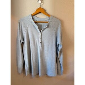 American Eagle Henley Top Women's Med Light Blue Waffle Knit Raglan Soft Cozy
